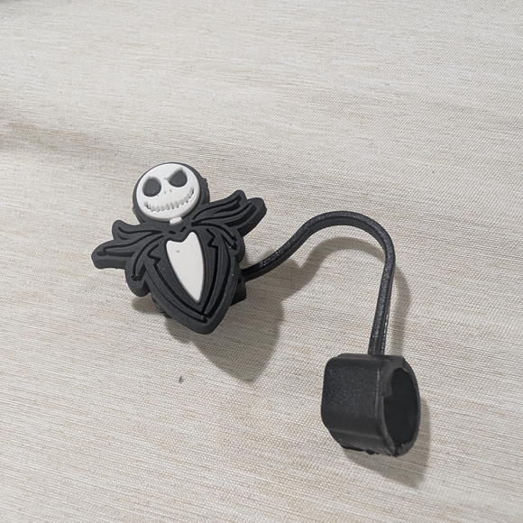 🛍️4 For $15🛍️ Black and White Character Straw Charm - Picture 1 of 6